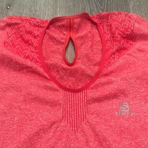 Women’s size Medium Salomon workout tshirt